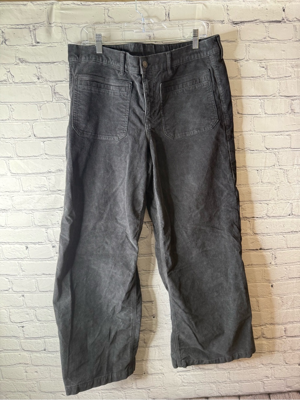 American Eagle Outfitters women’s  Corduroy Wide-Leg Pants in Charcoal Gray 12